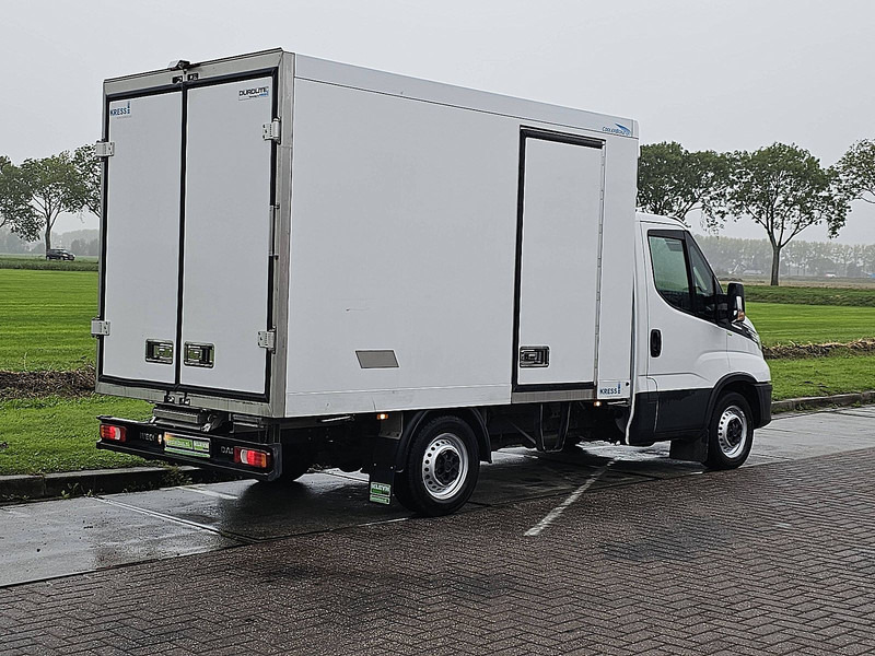 Iveco Daily 35S16 Bakwagen Koel/Vries - Фургон-рефрижератор: фото 3 Iveco Daily 35S16 Bakwagen Koel/Vries - Фургон-рефрижератор: фото 3