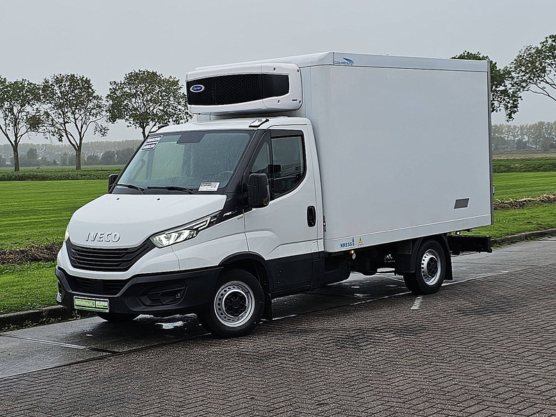 Iveco Daily 35S16 Bakwagen Koel/Vries - Фургон-рефрижератор: фото 2 Iveco Daily 35S16 Bakwagen Koel/Vries - Фургон-рефрижератор: фото 2