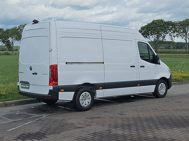 Mercedes-Benz Sprinter 317 L2H2 Koelwagen D/N! - Фургон-рефрижератор: фото 3 Mercedes-Benz Sprinter 317 L2H2 Koelwagen D/N! - Фургон-рефрижератор: фото 3