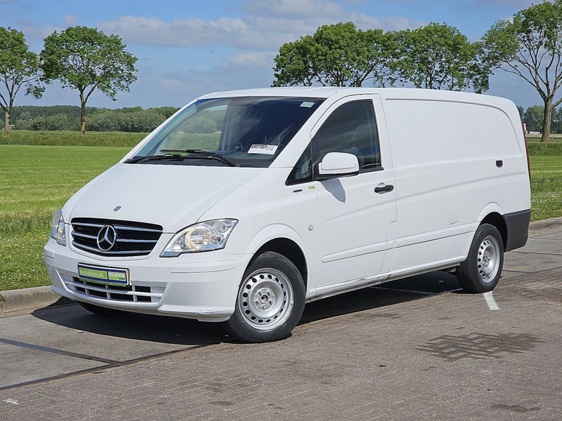 Mercedes-Benz Vito 110 - Легковой фургон: фото 2 Mercedes-Benz Vito 110 - Легковой фургон: фото 2