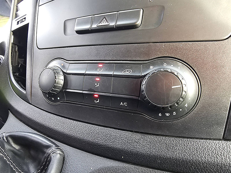 Легковой фургон Mercedes-Benz Vito 111 Lang: фото 10 Легковой фургон Mercedes-Benz Vito 111 Lang: фото 10