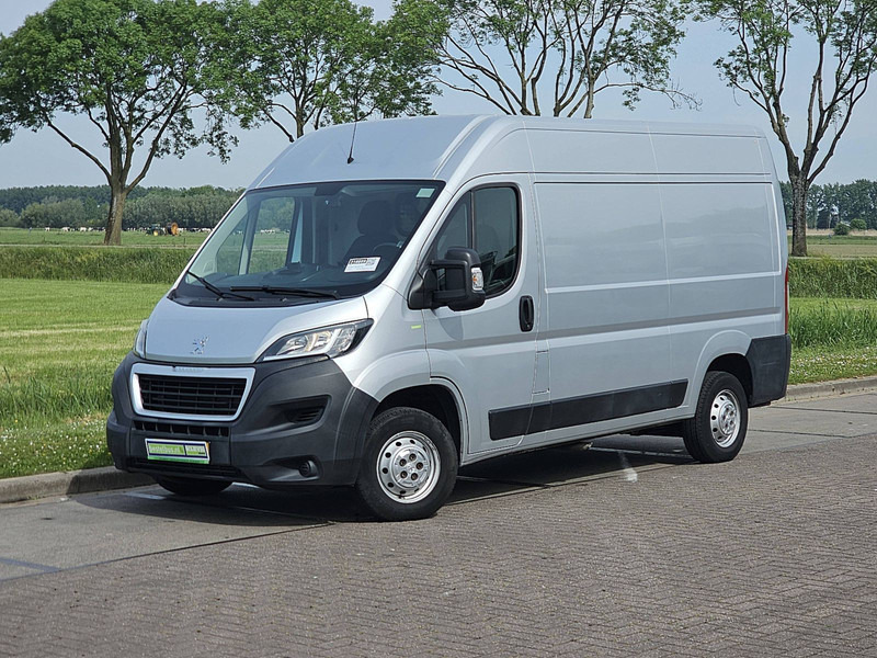 Peugeot Boxer 330 ac EURO6 - Легковой фургон: фото 2 Peugeot Boxer 330 ac EURO6 - Легковой фургон: фото 2
