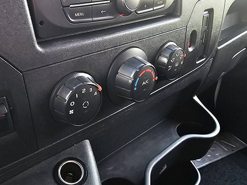 Цельнометаллический фургон Renault Master 2.3 L2H2 Navi Trekhaak!: фото 11