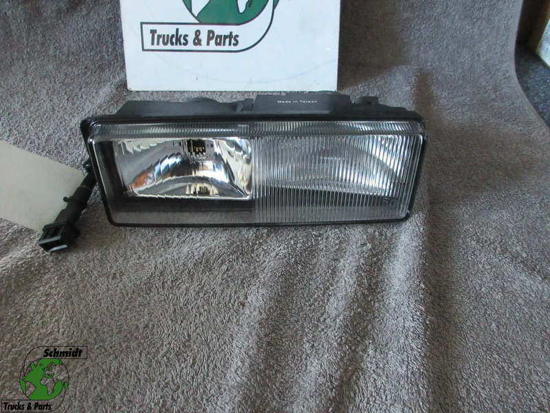 DAF 1328861 MISTLAMP DAF EURO 3 XF CF LF NIEUWE !!!!! - Противотуманная фара для Грузовиков: фото 1 DAF 1328861 MISTLAMP DAF EURO 3 XF CF LF NIEUWE !!!!! - Противотуманная фара для Грузовиков: фото 1
