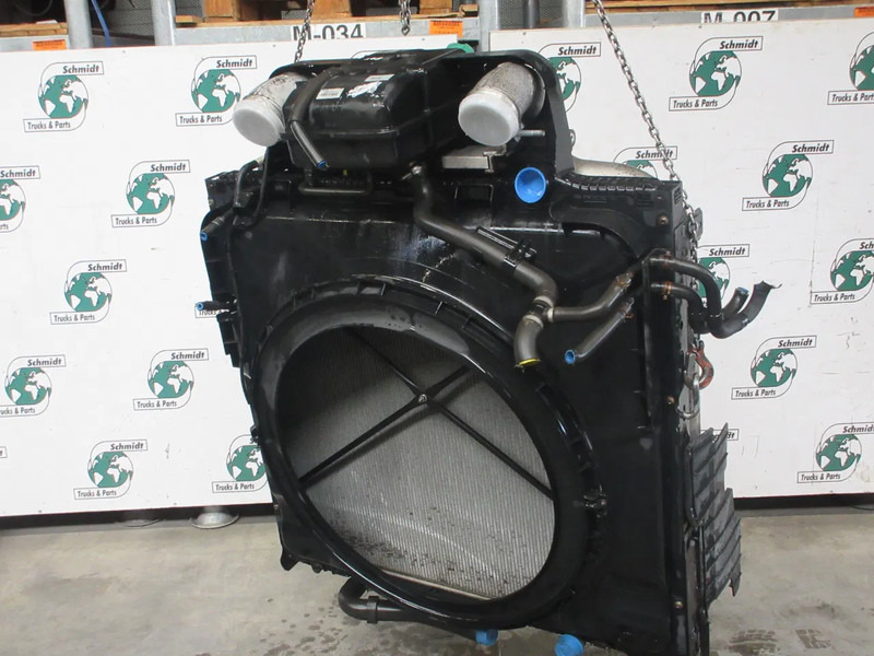 DAF 2204691 // 1940146 // 2125896 RADIATEUR INTERCOOLER DAF 440 EURO 6 - Радиатор для Грузовиков: фото 3 DAF 2204691 // 1940146 // 2125896 RADIATEUR INTERCOOLER DAF 440 EURO 6 - Радиатор для Грузовиков: фото 3