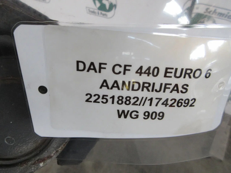 DAF 2251882 // 1742692 AANDRIJFAS DAF 6X2 CF XF EURO 6 - Приводный вал для Грузовиков: фото 5 DAF 2251882 // 1742692 AANDRIJFAS DAF 6X2 CF XF EURO 6 - Приводный вал для Грузовиков: фото 5