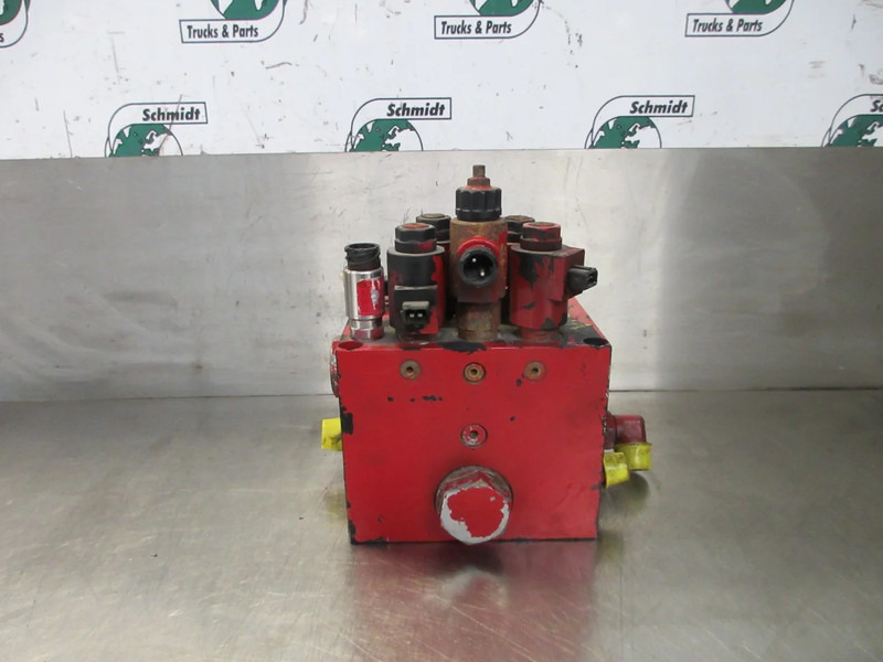 DAF VSE R 2792 // 11072745//A 08377.0.04 VENTIELBLOCK DAF GINAF - Гидравлика для Грузовиков: фото 3 DAF VSE R 2792 // 11072745//A 08377.0.04 VENTIELBLOCK DAF GINAF - Гидравлика для Грузовиков: фото 3