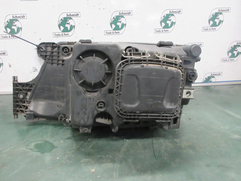 MAN 81.25101-6760 KOPLAMOP MAN 18.460 RECHTS MODEL 2020 - Передняя фара для Грузовиков: фото 2 MAN 81.25101-6760 KOPLAMOP MAN 18.460 RECHTS MODEL 2020 - Передняя фара для Грузовиков: фото 2