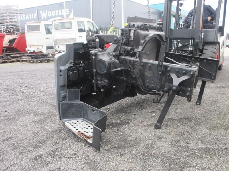 MAN 81.41610-6686 // 81.41610-5727 // 5728 // 81.41610-6855 // 6854 TGM EURO 6 - Бампер для Грузовиков: фото 5 MAN 81.41610-6686 // 81.41610-5727 // 5728 // 81.41610-6855 // 6854 TGM EURO 6 - Бампер для Грузовиков: фото 5