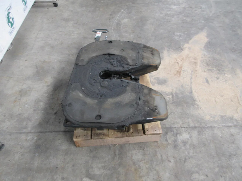 Mercedes-Benz 1845 A 000 315 06 09 SAF HOLLAND SCHOTEL BENZ 1845 MP4 // MP5 EURO 6 - Седло для Грузовиков: фото 2 Mercedes-Benz 1845 A 000 315 06 09 SAF HOLLAND SCHOTEL BENZ 1845 MP4 // MP5 EURO 6 - Седло для Грузовиков: фото 2