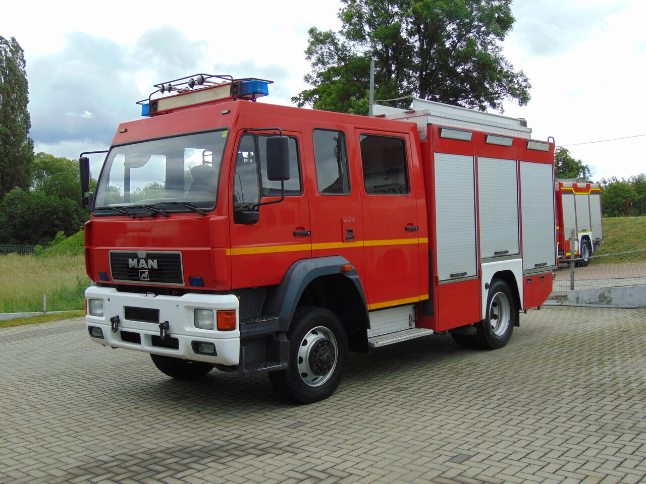 MAN LE14.260 4x4 MAGIRUS - Пожарная машина: фото 1 MAN LE14.260 4x4 MAGIRUS - Пожарная машина: фото 1