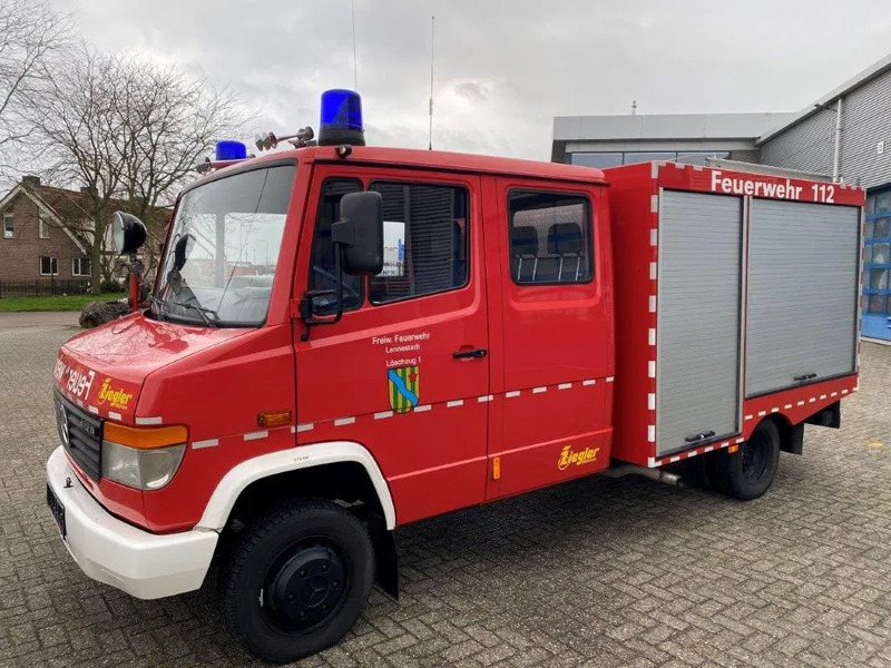 Mercedes-Benz VARIO 612D / GERMAN TRUCK / CREWCAB / WATERTANK / ONLY:34231 KM / DOUBLE AIR REAR / TOP CONDITION / MARGE / MANUAL / EURO-3 / 19 - Пожарная машина: фото 1 Mercedes-Benz VARIO 612D / GERMAN TRUCK / CREWCAB / WATERTANK / ONLY:34231 KM / DOUBLE AIR REAR / TOP CONDITION / MARGE / MANUAL / EURO-3 / 19 - Пожарная машина: фото 1