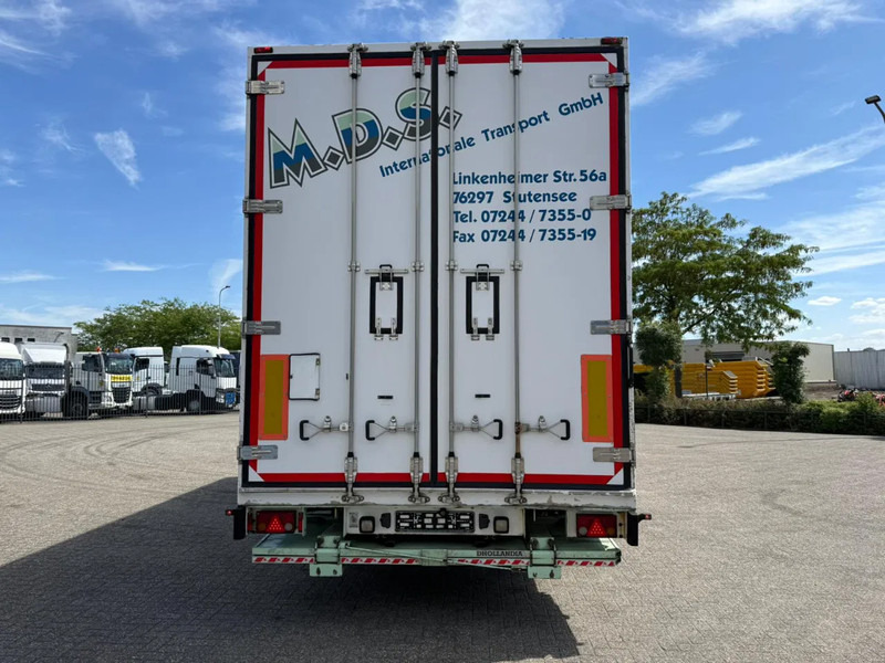Scania R450 / RETARDER / ISOLATED GERMAN FLOWER COMBI / THROUGH-LOADING SYSTEM / SMART TACHO / 2XPLATFORM / LIFT+LENKACHSE / LWDS / EUR - Рефрижератор: фото 4 Scania R450 / RETARDER / ISOLATED GERMAN FLOWER COMBI / THROUGH-LOADING SYSTEM / SMART TACHO / 2XPLATFORM / LIFT+LENKACHSE / LWDS / EUR - Рефрижератор: фото 4