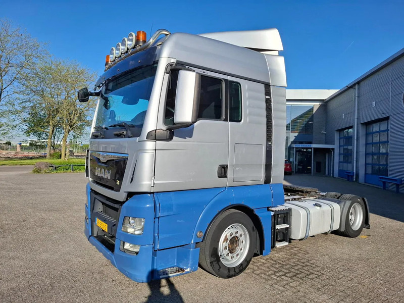 MAN TGX 18.440 / MEGA / NL TRUCK / TUV:12-02-2026 / DOUBLE TANK / PARKCOOL / ACC / LWDS / FRIDGE / 2XBED / AUTOMATIC / EURO-6 / 2016 - Тягач: фото 1 MAN TGX 18.440 / MEGA / NL TRUCK / TUV:12-02-2026 / DOUBLE TANK / PARKCOOL / ACC / LWDS / FRIDGE / 2XBED / AUTOMATIC / EURO-6 / 2016 - Тягач: фото 1