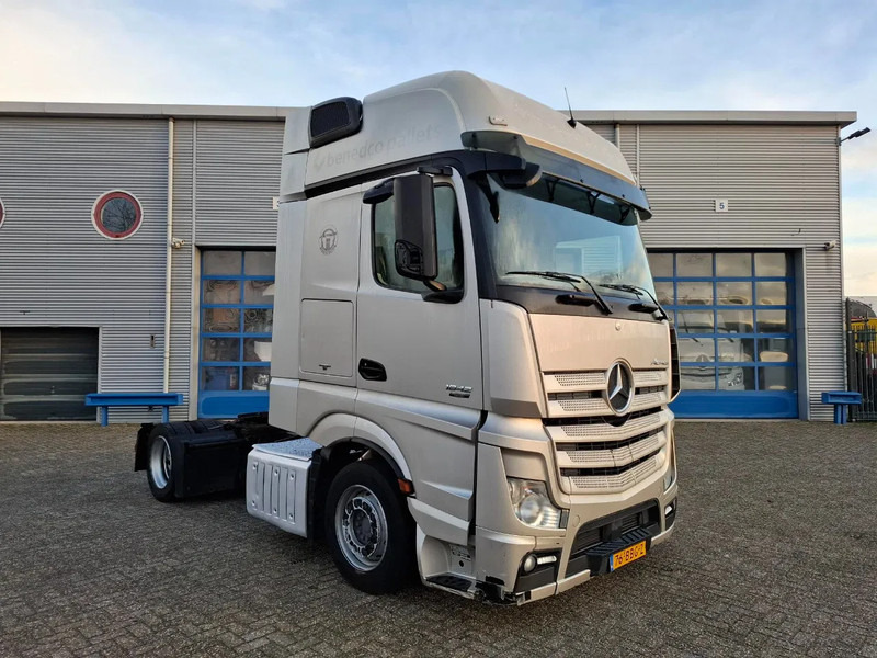 Mercedes-Benz Actros 1842 / NL TRUCK / MEGA / TUV:12-02-2026 / GIGASPACE / ONLY:526303 KM / SMART TACHO / AUTOMATIC / EURO-6 / 2012 - Тягач: фото 2 Mercedes-Benz Actros 1842 / NL TRUCK / MEGA / TUV:12-02-2026 / GIGASPACE / ONLY:526303 KM / SMART TACHO / AUTOMATIC / EURO-6 / 2012 - Тягач: фото 2