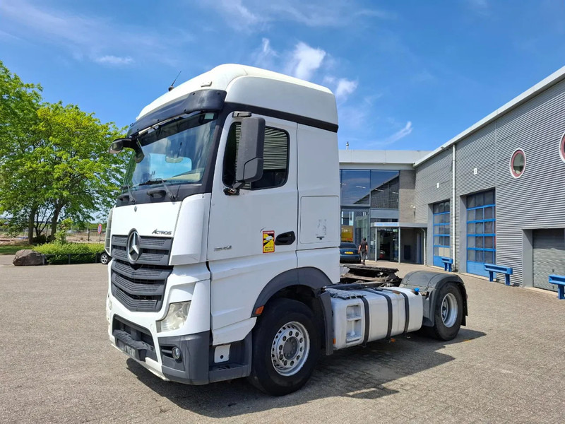 Mercedes-Benz Actros 1945 / HYDRAULICS / LWDS / SMART TACHO / 2XBED / FRIDGE / AUTOMATIC / EURO-6 / 2019 - Тягач: фото 1 Mercedes-Benz Actros 1945 / HYDRAULICS / LWDS / SMART TACHO / 2XBED / FRIDGE / AUTOMATIC / EURO-6 / 2019 - Тягач: фото 1