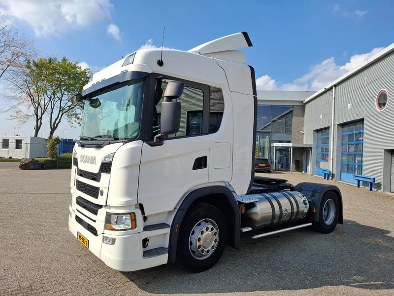 Scania NGS G340 / RETARDER / ONLY:516476 KM / TUV:15-02-2026 / CLEAN NL TRUCK / LWDS / LNG / AUTOMATIC / EURO-6 / 2019 - Тягач: фото 1 Scania NGS G340 / RETARDER / ONLY:516476 KM / TUV:15-02-2026 / CLEAN NL TRUCK / LWDS / LNG / AUTOMATIC / EURO-6 / 2019 - Тягач: фото 1
