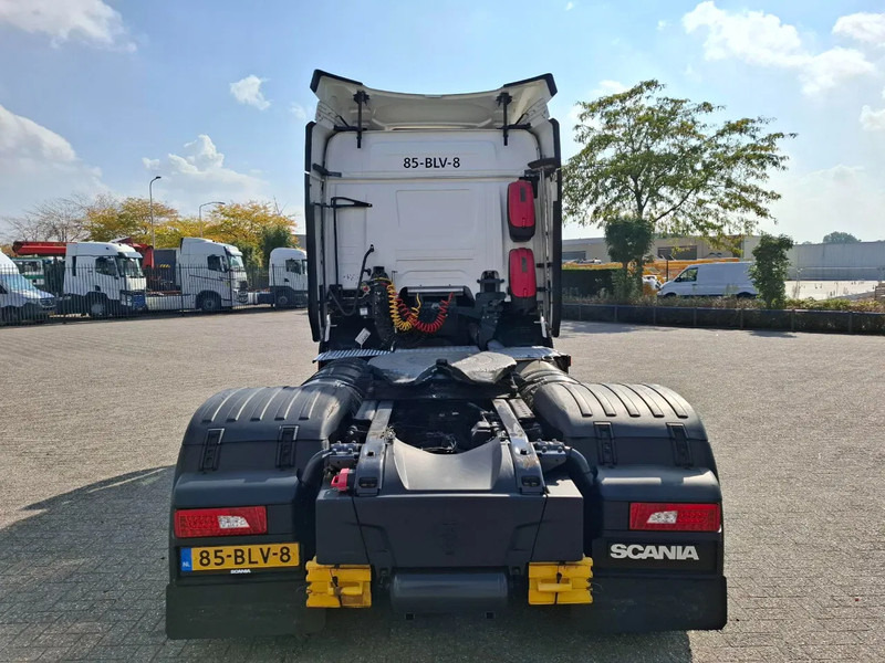 Scania NGS G340 / RETARDER / ONLY:541696 KM / TUV:01-03-2026 / CLEAN NL TRUCK / LWDS / LNG / AUTOMATIC / EURO-6 / 2019 - Тягач: фото 4 Scania NGS G340 / RETARDER / ONLY:541696 KM / TUV:01-03-2026 / CLEAN NL TRUCK / LWDS / LNG / AUTOMATIC / EURO-6 / 2019 - Тягач: фото 4