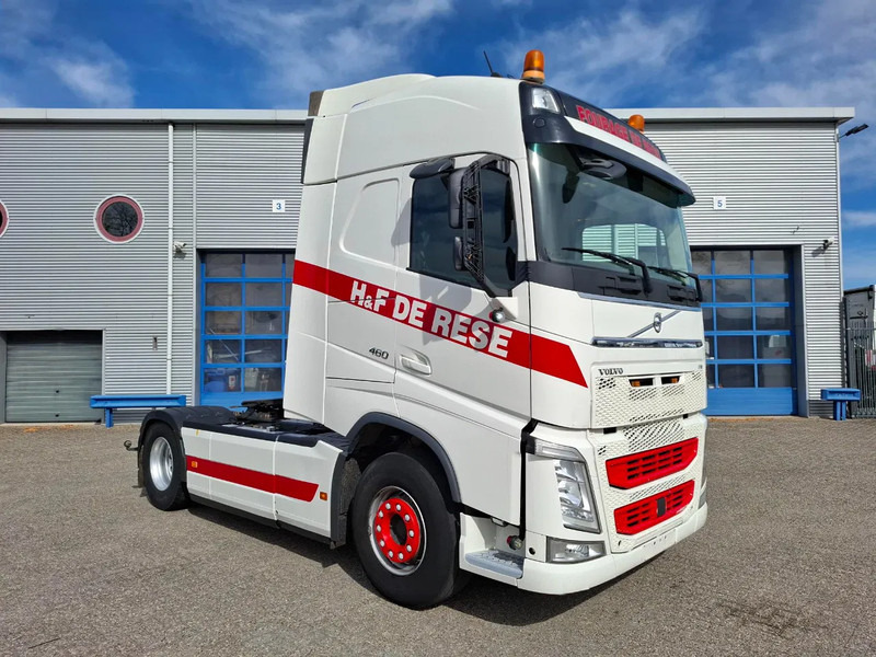 Volvo FH4-460 / VEB+ / HYDRAULICS / GEN2 V2 SMART TACHO / LWDS / SIDESKIRTS / FRIDGE / EURO-6 / 2018 - Тягач: фото 2 Volvo FH4-460 / VEB+ / HYDRAULICS / GEN2 V2 SMART TACHO / LWDS / SIDESKIRTS / FRIDGE / EURO-6 / 2018 - Тягач: фото 2