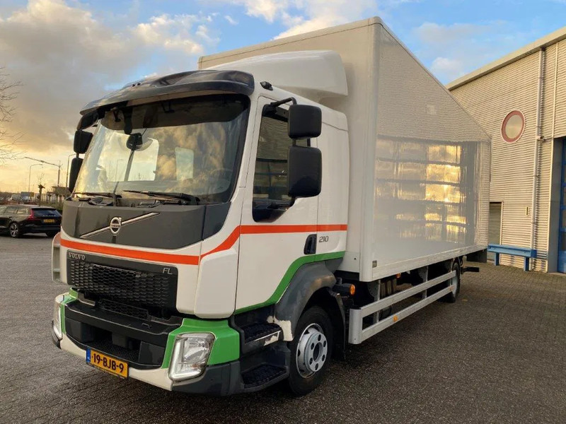 Volvo FL5-210 / NL TRUCK / ONLY:495823 KM / PLATFORM 1500 KG / AUTOMATIC / EURO-6 / 2017 - Грузовик с закрытым кузовом: фото 1 Volvo FL5-210 / NL TRUCK / ONLY:495823 KM / PLATFORM 1500 KG / AUTOMATIC / EURO-6 / 2017 - Грузовик с закрытым кузовом: фото 1