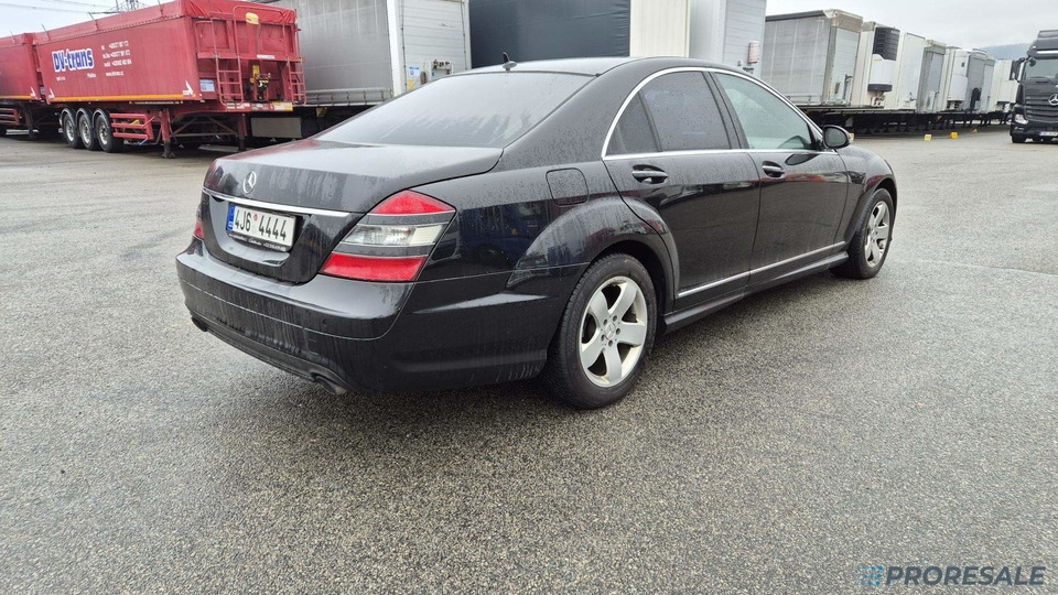 MERCEDES-BENZ S 320 CDI 4-MATIC 2987 cm3 173 kW - není možný odpočet DPH - Легковой автомобиль: фото 4 MERCEDES-BENZ S 320 CDI 4-MATIC 2987 cm3 173 kW - není možný odpočet DPH - Легковой автомобиль: фото 4