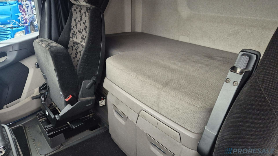 SCANIA S500 N323 NGS TOP LINE LOW DECK EURO 6 - Тягач: фото 5 SCANIA S500 N323 NGS TOP LINE LOW DECK EURO 6 - Тягач: фото 5