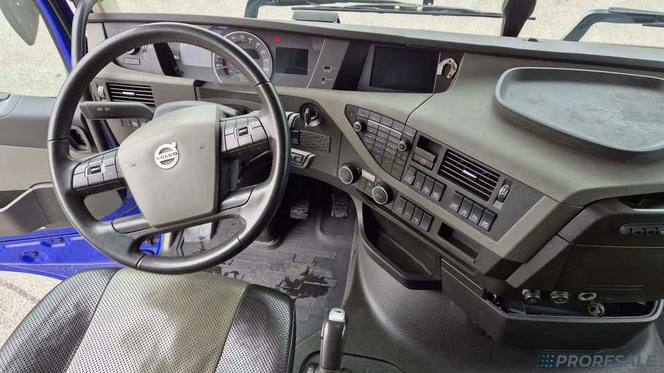 VOLVO FH 500 GLOBE XL EURO 6 - Тягач: фото 4 VOLVO FH 500 GLOBE XL EURO 6 - Тягач: фото 4