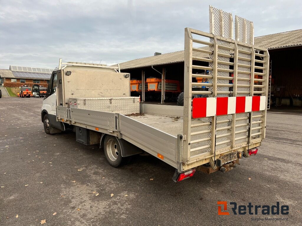 IVECO 35-180 3,0D med Alu-knæklad og læsserampe. - Легковой автомобиль: фото 4 IVECO 35-180 3,0D med Alu-knæklad og læsserampe. - Легковой автомобиль: фото 4