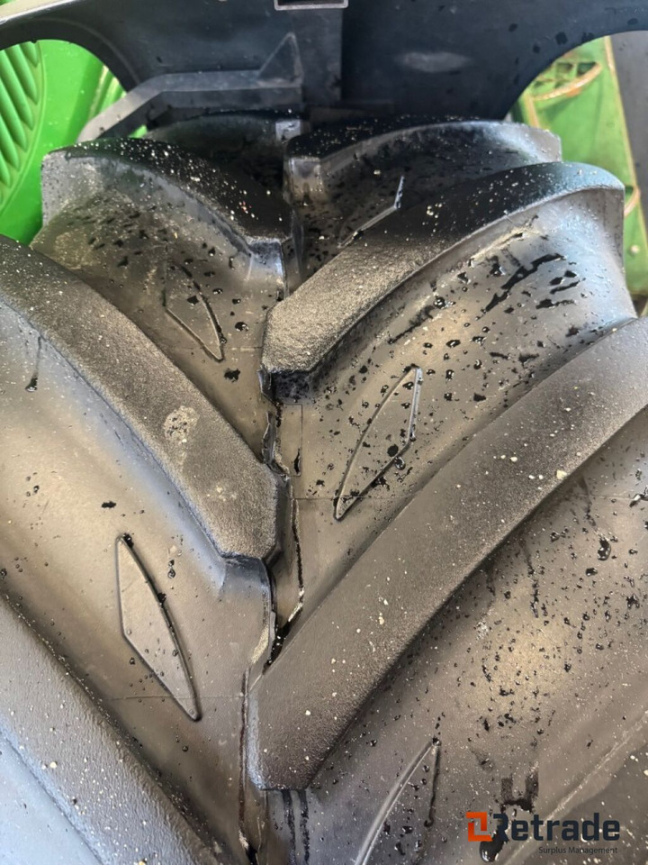 Сельскохозяйственная техника JOHN DEERE 6420S - 7114 timer - 2006 Modell: фото 8 Сельскохозяйственная техника JOHN DEERE 6420S - 7114 timer - 2006 Modell: фото 8