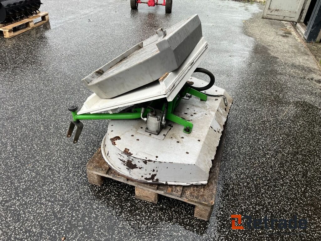 Plæne- og parkmaskiner EGHOLM Frontmonteret klipper - Сельскохозяйственная техника: фото 2 Plæne- og parkmaskiner EGHOLM Frontmonteret klipper - Сельскохозяйственная техника: фото 2