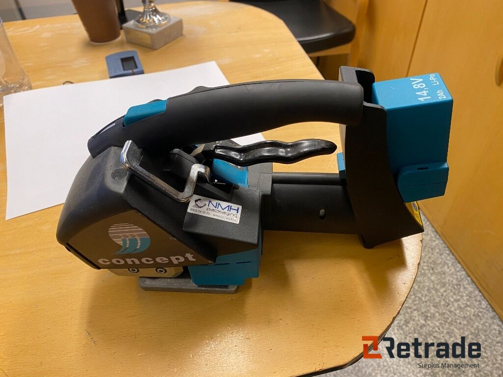 Stroppemaskin/ - verktøy med batteri. / Strapping machine/tool with battery. - Складская техника: фото 1 Stroppemaskin/ - verktøy med batteri. / Strapping machine/tool with battery. - Складская техника: фото 1