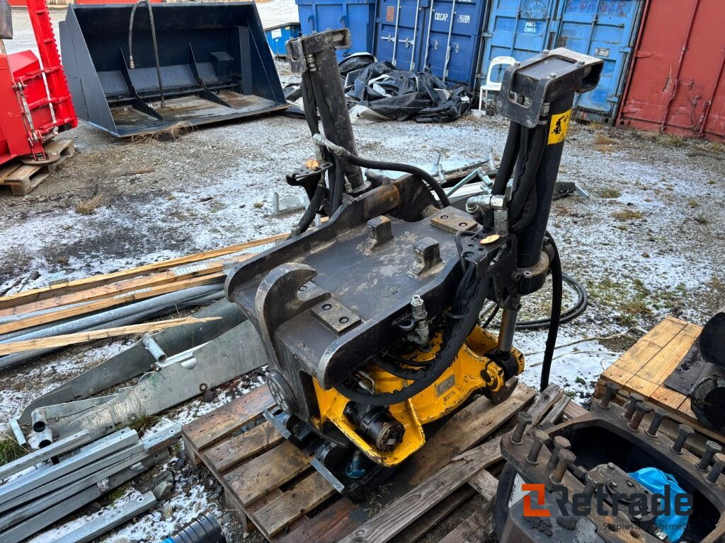 Tiltrotator Engcon EC233-S2-S2-SS9 - Строительное оборудование: фото 3 Tiltrotator Engcon EC233-S2-S2-SS9 - Строительное оборудование: фото 3