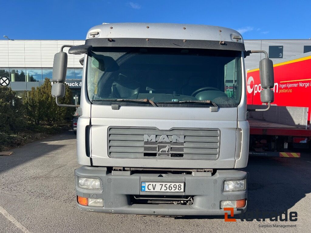Truck Man TGL12.210 4X2BL - Грузовик с закрытым кузовом: фото 2 Truck Man TGL12.210 4X2BL - Грузовик с закрытым кузовом: фото 2
