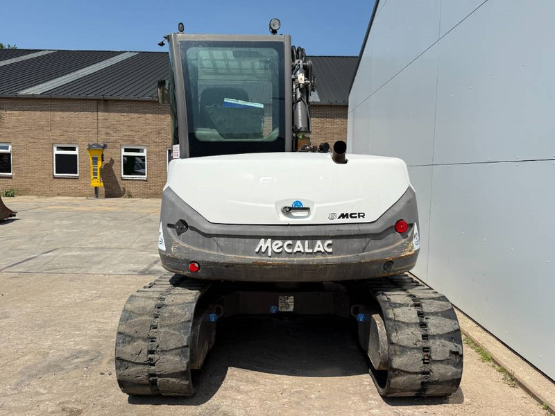 Mecalac 8MCR - 6 Attachments Included! Auto Greasing - Мини-экскаватор: фото 5 Mecalac 8MCR - 6 Attachments Included! Auto Greasing - Мини-экскаватор: фото 5