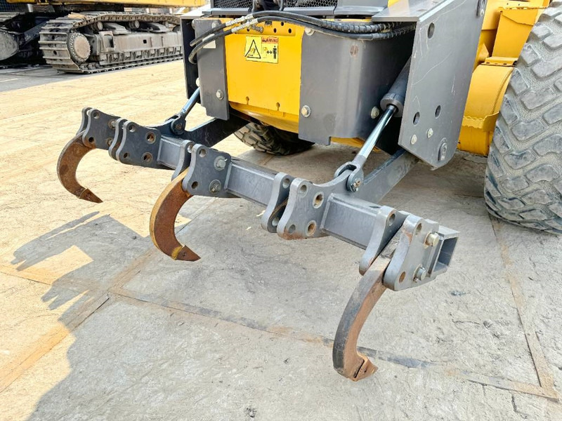 Грейдер Volvo G970 - 3 Tine Ripper / EPA Certified: фото 11