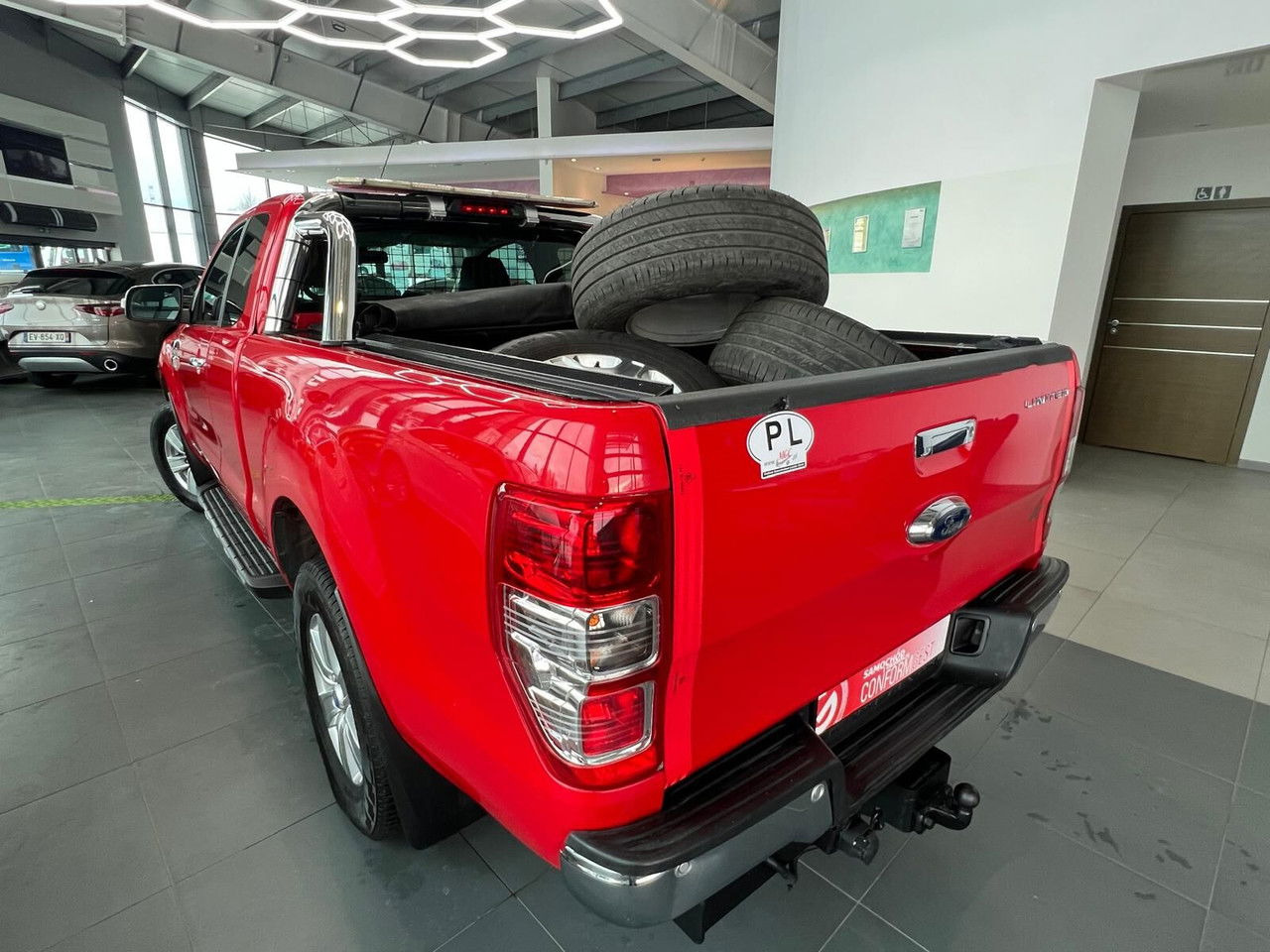 Ford Ranger 3.2 4X4 - Pick UP - 1 Owner - Пикап: фото 3 Ford Ranger 3.2 4X4 - Pick UP - 1 Owner - Пикап: фото 3