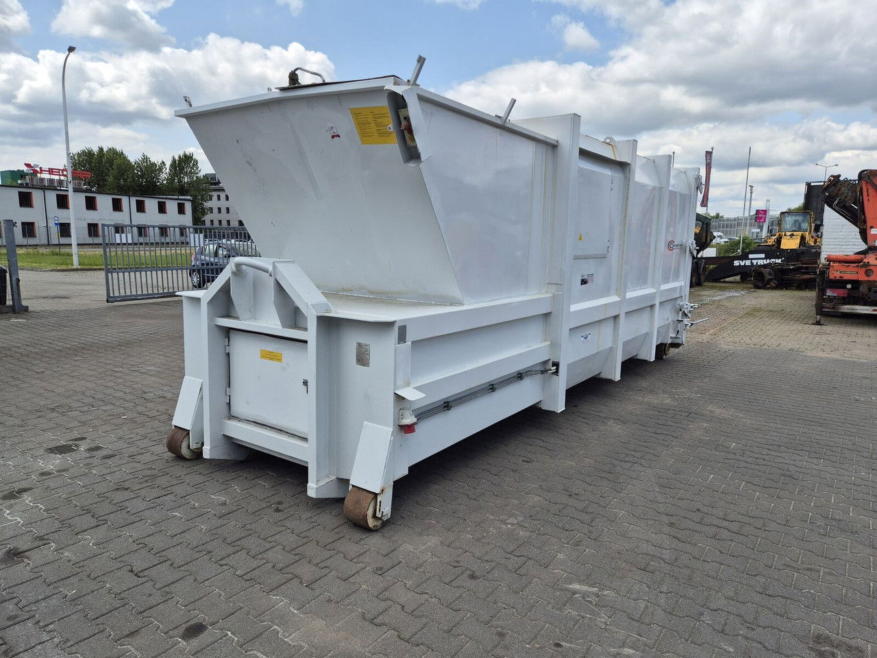 Diversen K 1812/20 Compoman K 1812/20 Diversen K 1812/20 Compoman K 1812/20 - Сменный кузов/ Контейнер: фото 1 Diversen K 1812/20 Compoman K 1812/20 Diversen K 1812/20 Compoman K 1812/20 - Сменный кузов/ Контейнер: фото 1