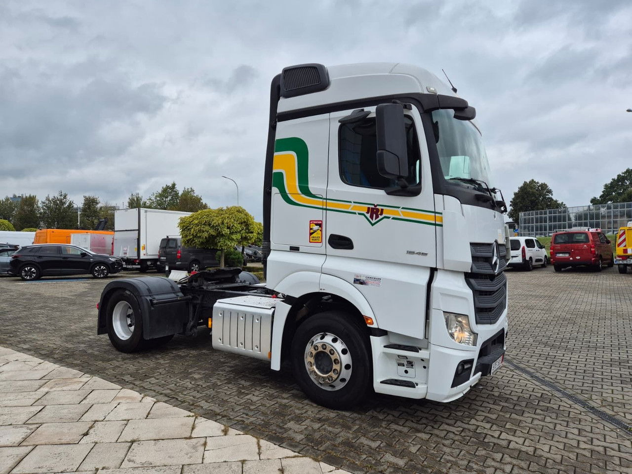 Mercedes-Benz Actros 1846 1 Owner / Works Great - Тягач: фото 5 Mercedes-Benz Actros 1846 1 Owner / Works Great - Тягач: фото 5