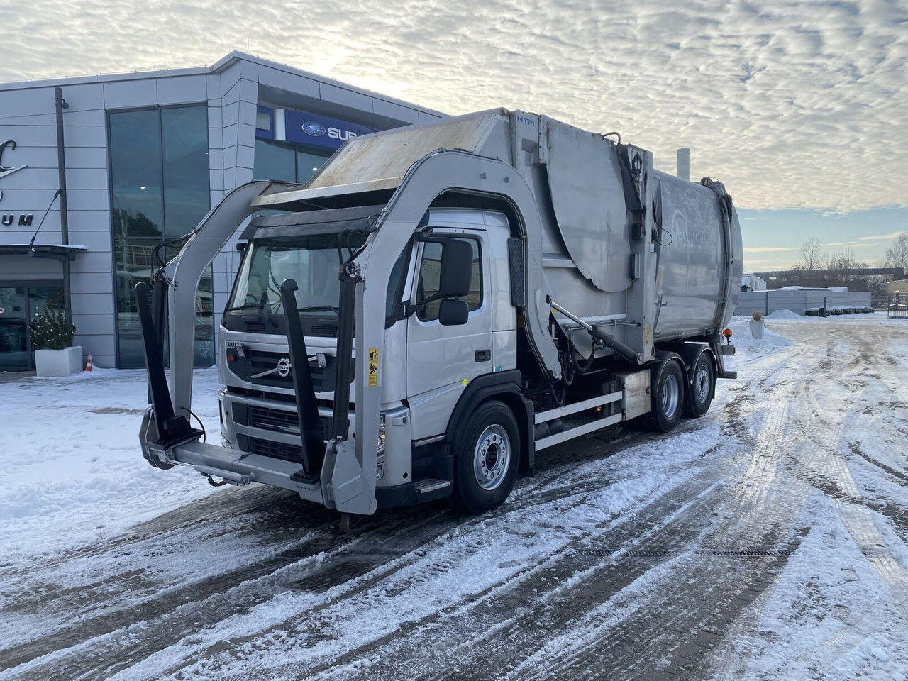 Volvo FM 420 6X2 / NTM / Super Condition - Мусоровоз: фото 3 Volvo FM 420 6X2 / NTM / Super Condition - Мусоровоз: фото 3