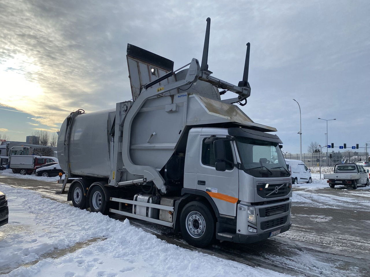 Volvo FM 420 6X2 / NTM / Super Condition - Мусоровоз: фото 1 Volvo FM 420 6X2 / NTM / Super Condition - Мусоровоз: фото 1