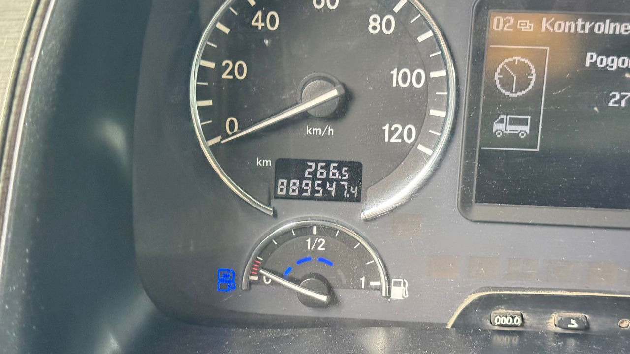 Mercedes-Benz Actros 1846 4x2 LKW transporter + Boerner trailer в лизинг Mercedes-Benz Actros 1846 4x2 LKW transporter + Boerner trailer: фото 23