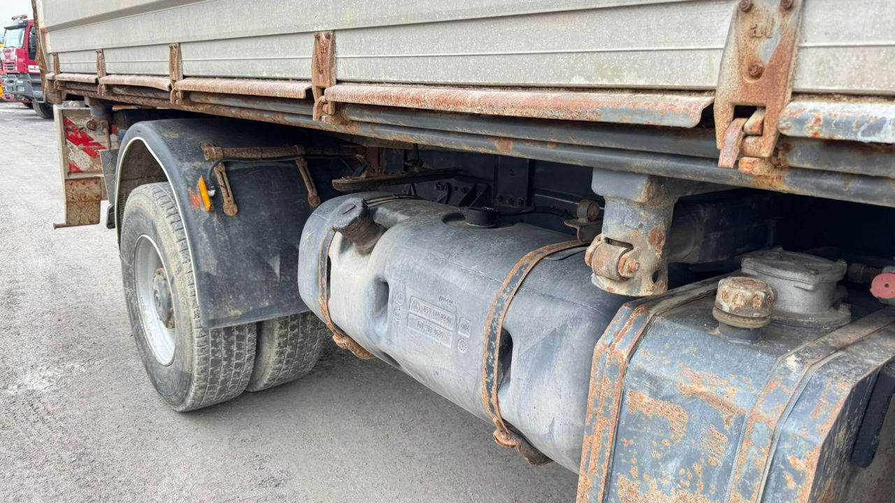 Mercedes-Benz Atego 1828 AK 4X4 meiller tipper - snow plow - salt spreader - Самосвал: фото 4 Mercedes-Benz Atego 1828 AK 4X4 meiller tipper - snow plow - salt spreader - Самосвал: фото 4