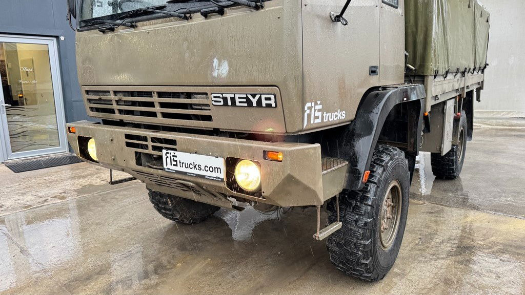 Steyr 12M18 4X4 stake body - ex. truck - Тентованный грузовик: фото 2 Steyr 12M18 4X4 stake body - ex. truck - Тентованный грузовик: фото 2