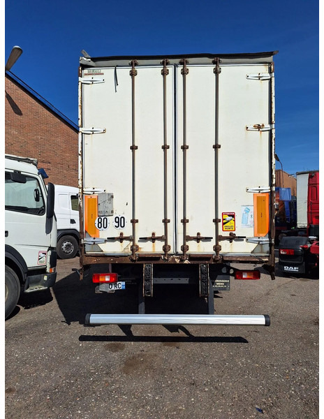 Volvo FE 300 FE 300 - Грузовик с закрытым кузовом: фото 5 Volvo FE 300 FE 300 - Грузовик с закрытым кузовом: фото 5