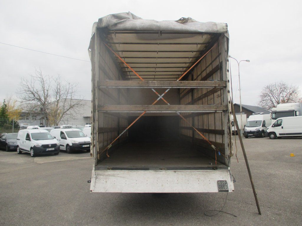 Тентованный грузовик DAF LF 12.260: фото 9 Тентованный грузовик DAF LF 12.260: фото 9