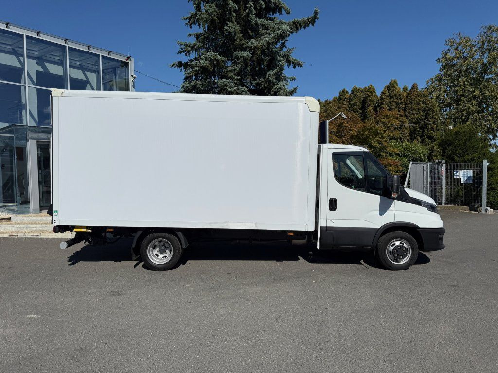 Iveco 35C16 Daily - Фургон с закрытым кузовом: фото 3 Iveco 35C16 Daily - Фургон с закрытым кузовом: фото 3