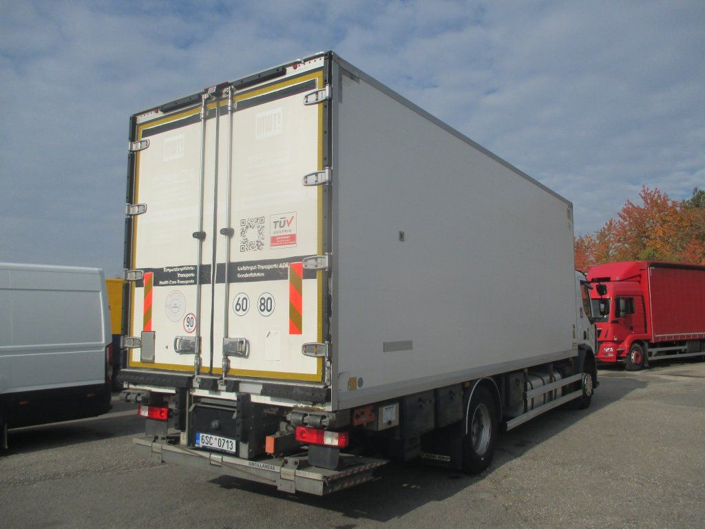 Renault D18 320 - Рефрижератор: фото 4 Renault D18 320 - Рефрижератор: фото 4