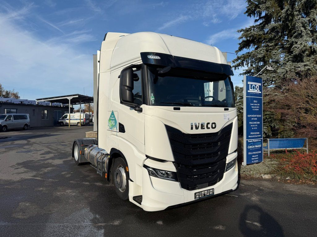 Iveco S-Way 460 MEGA/lowdeck LNG EURO 6 New Tacho - Тягач: фото 2 Iveco S-Way 460 MEGA/lowdeck LNG EURO 6 New Tacho - Тягач: фото 2