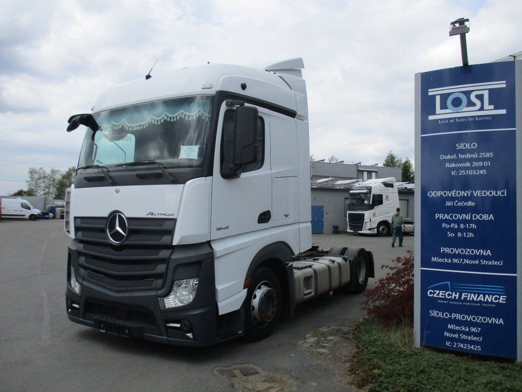 Mercedes-Benz 1845 Actros EURO 6 MEGA/lowdeck - Тягач: фото 1 Mercedes-Benz 1845 Actros EURO 6 MEGA/lowdeck - Тягач: фото 1