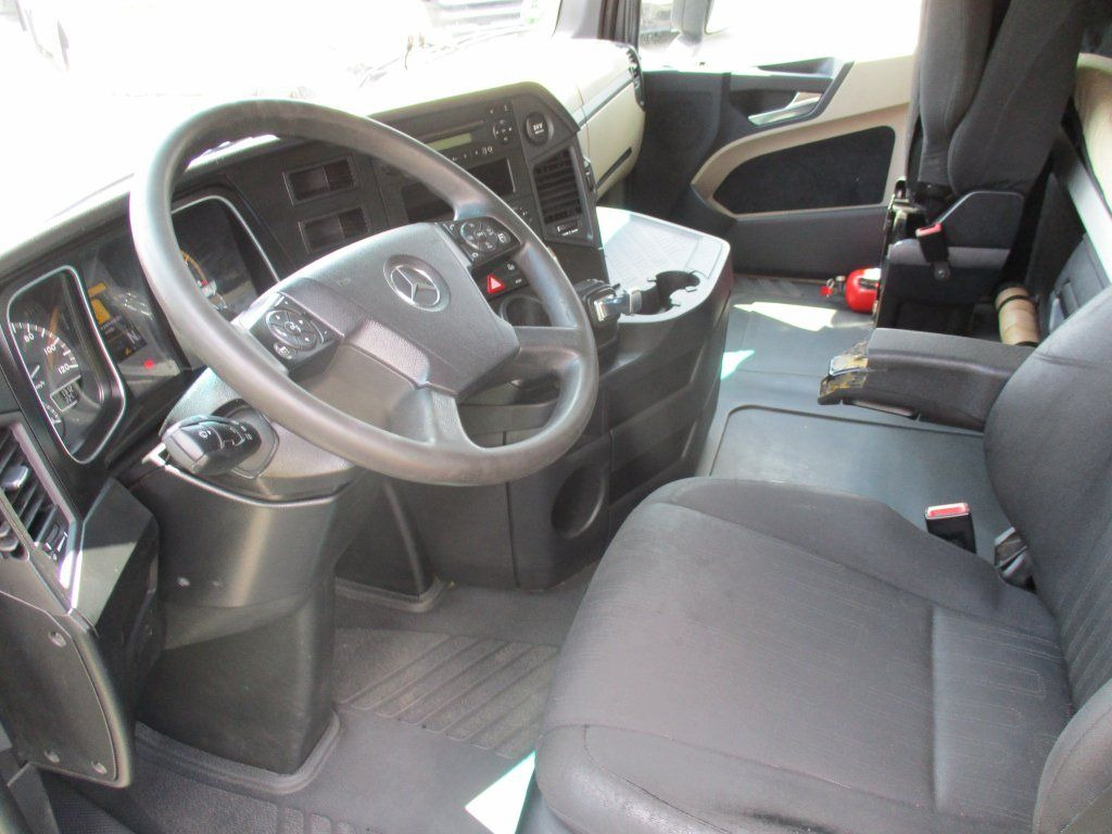 Тягач Mercedes-Benz 1845 Actros EURO 6 MEGA/lowdeck: фото 12